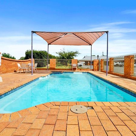 Comfort Inn Bishops Lodge Hay Εξωτερικό φωτογραφία